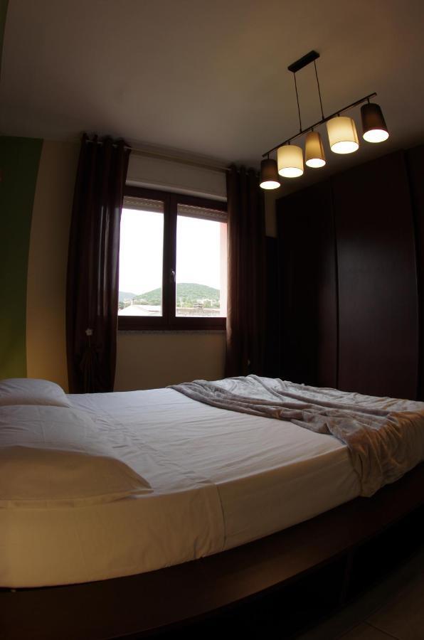 Pozzo Sella Aparthouse - Tramonto Sulla Miniera Iglesias Extérieur photo